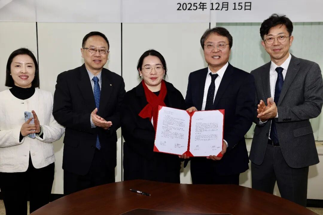 2004003780831346688.jpg Image