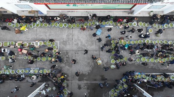 Spring tea sales boom in Southern Zhejiang Tea Market