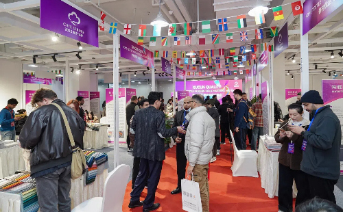 Haining home textile expo expands global reach