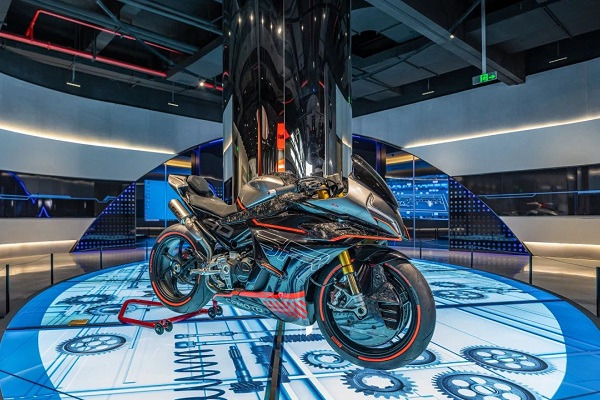 Hangzhou companies accelerate global expansion in motorcycle, EV markets