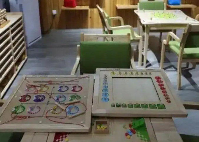 Senior-friendly toys fuel growth of China's silver economy