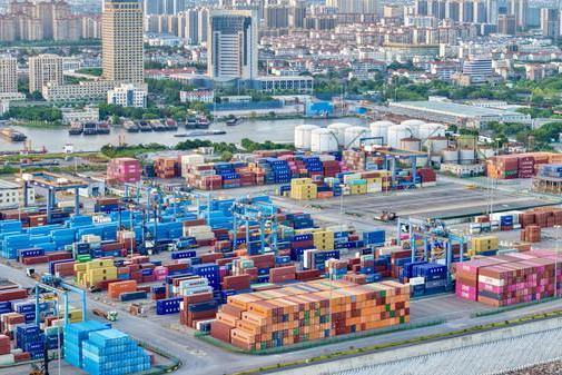 Jiaxing Port handles Zhejiang's first TIR-enabled cold-chain meat import