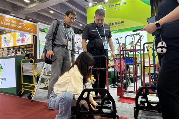 Jinhua enterprises highlight innovation at 139th Canton Fair