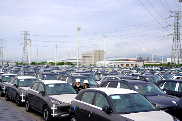 NEV exports surge at Ningbo-Zhoushan Port in Q1