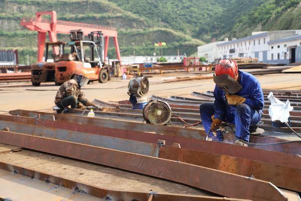 Wenling shipbuilding industry expands with orders booked through 2029