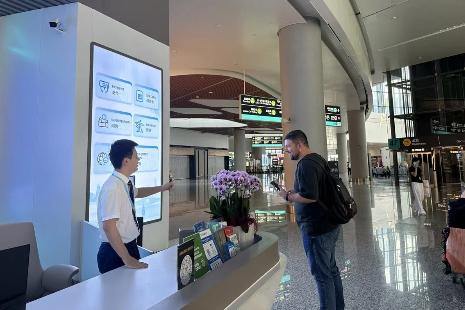Zhejiang airports handle 95,000 international travelers