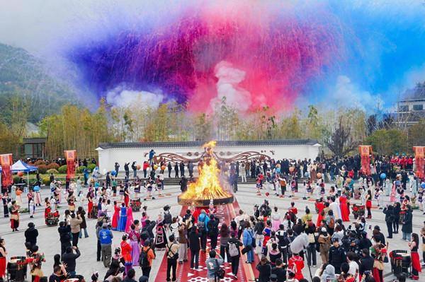 Lishui's Sanyuesan Festival celebrations show ethnic charm