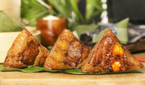 Traditional delicacy 'zongzi' develops new productivity in Jiaxing
