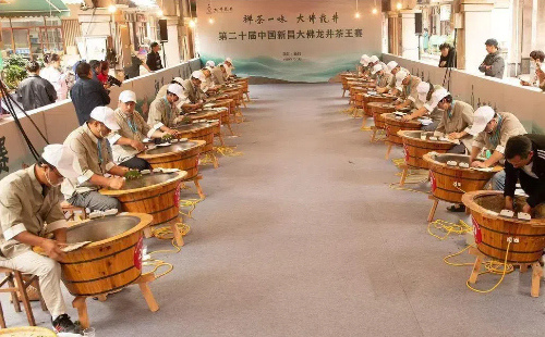 'King' of Dafo Longjing crowned in Shaoxing