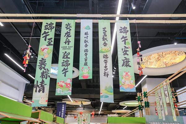 Jiaxing's intangible cultural heritage shines in Hangzhou