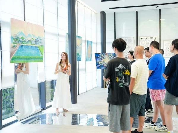 Russian turns village in Ningbo into cross-cultural art haven