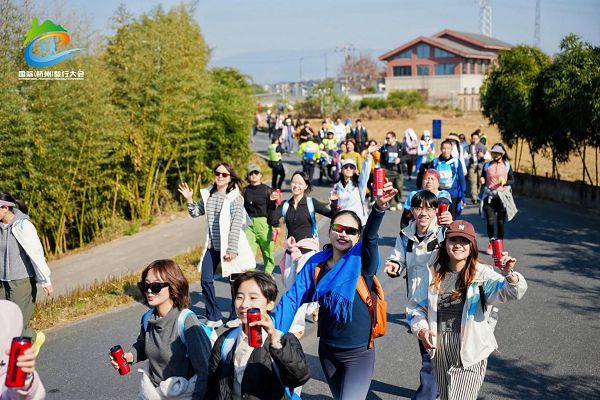 10,000 join 2025 Hangzhou trailwalk event at Liangzhu Ancient City
