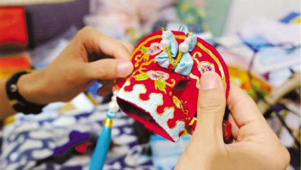 Featured | A young man and his passion for Wu Opera