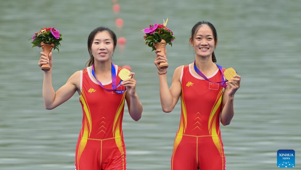 China Wins Hangzhou Asian Games Opening Gold in Rowing