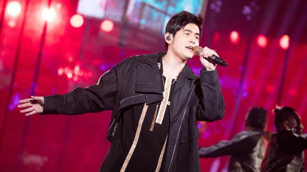 Jay Chou and Angela Chang to perform at the 2019 Cixi Chinese Bayberry Festival!