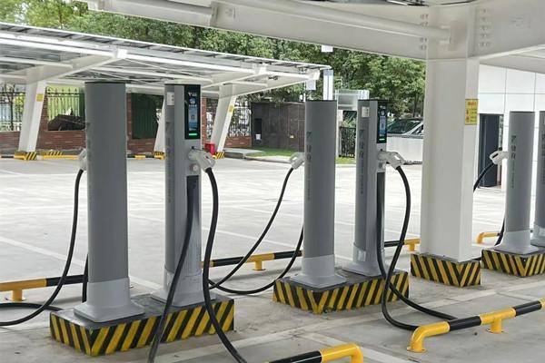 Lishui's largest EV charging station is now online