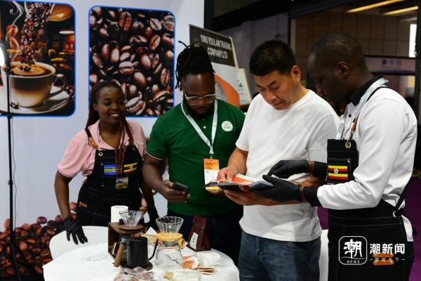 Global imported goods exhibited in Jinhua