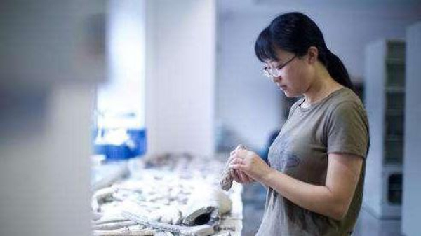 Meet the only zooarchaeologist in Zhejiang: a post-90s girl