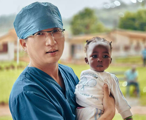 Taizhou doctor leads medical mission in Central African Republic