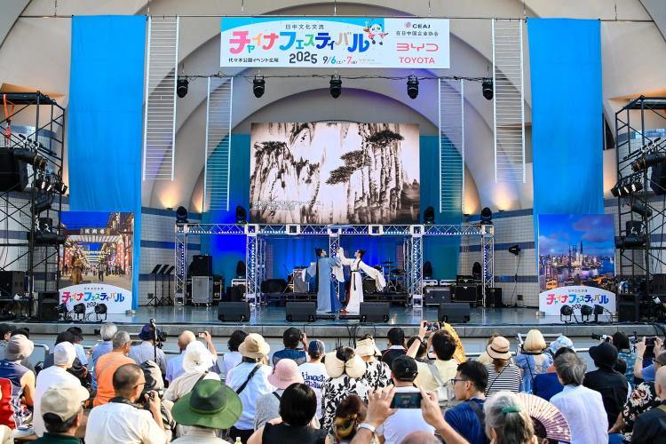 Meeting Zhejiang at China Festival in Tokyo