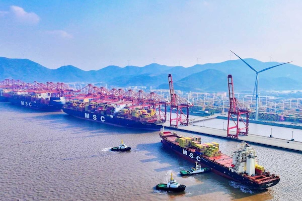 Zhejiang enterprises expand global reach