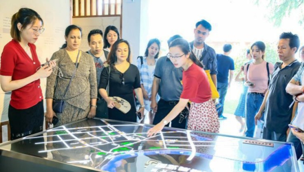 Jinhua: A Visit to Luobu Town