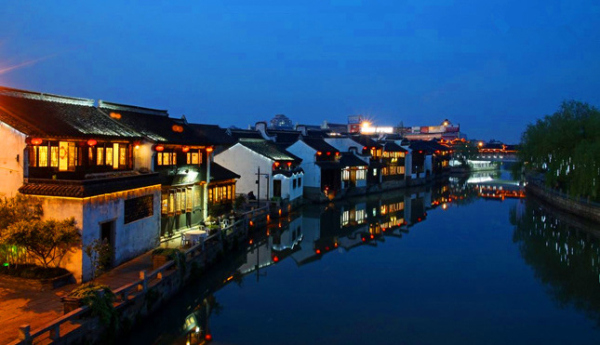 Yuehe Old Street: Charms of Traditional Southern Chinese Snacks