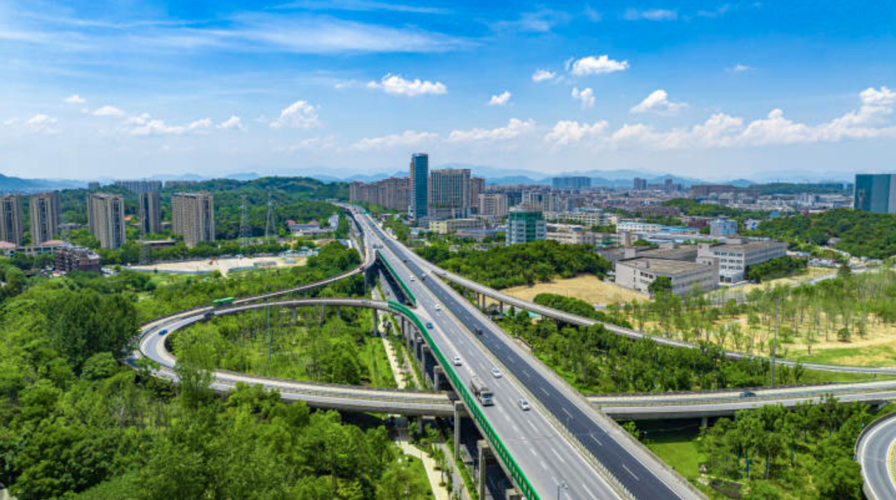 Hangzhou-Huizhou Expressway adds toll-free sections