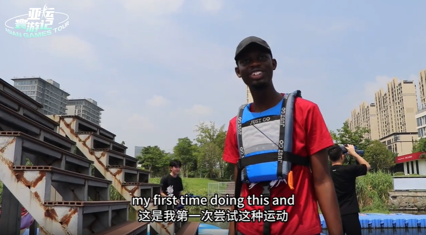 Asian Games Tour | Foreign Students Experience Leisure Kayaking at Ningbo Water Sports School