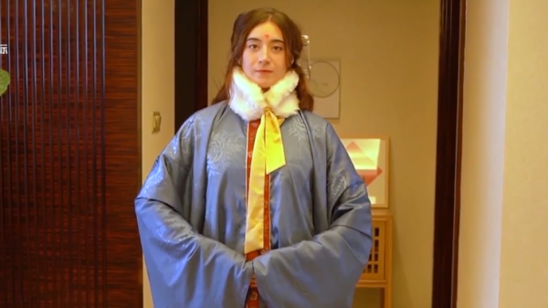 Argentine Student’s Journey of Han-style Clothing