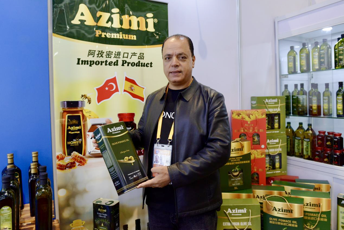 CIIE Stories | Foreigners of developing nations tap into business at CIIE: Afghan businessman H. Qayoum Azimi