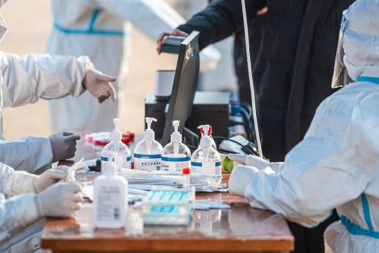 People's life in Xi'an gradually back on track