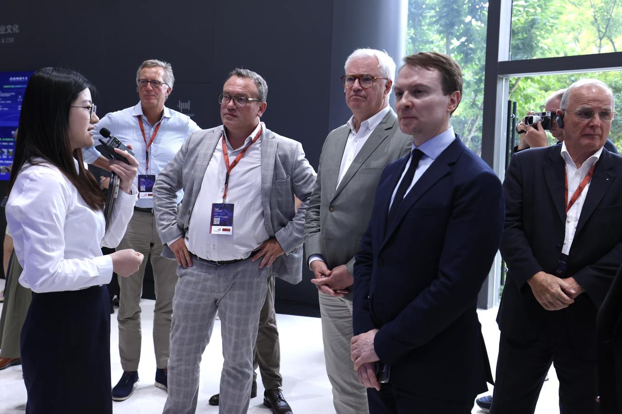 West Flanders delegation visit Zhejiang enterprises