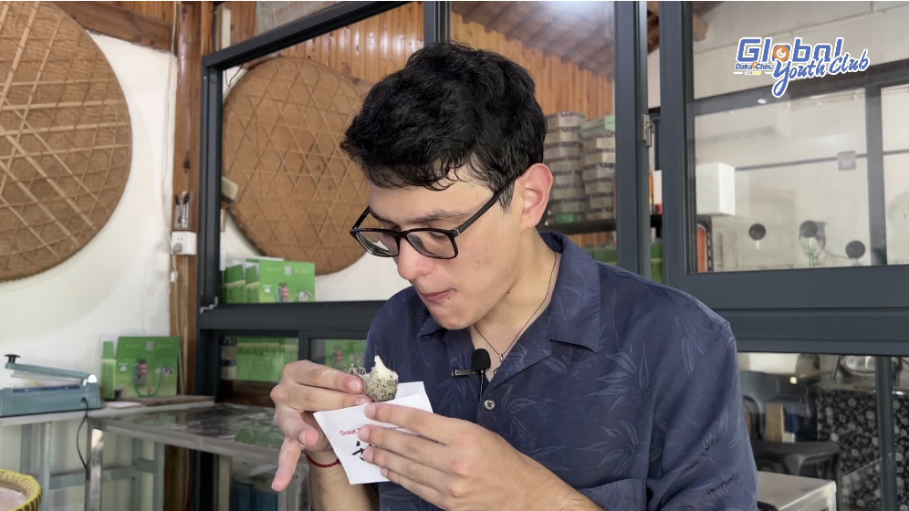 【Episode 2-9】Fishing village transformed into a resort