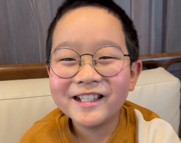 这一届小学生还是太全能了！杭州小学生带来杭州话版“小星星”