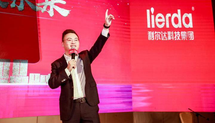 Chen Kai: Never get tired of exploring in Internet