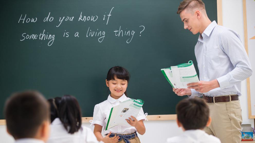 Answers of frequently asked questions on work permit of foreigners in China (II)