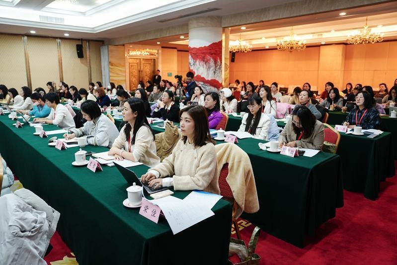 “她”述世界·女记者国际叙事与传播工坊活动在京举办