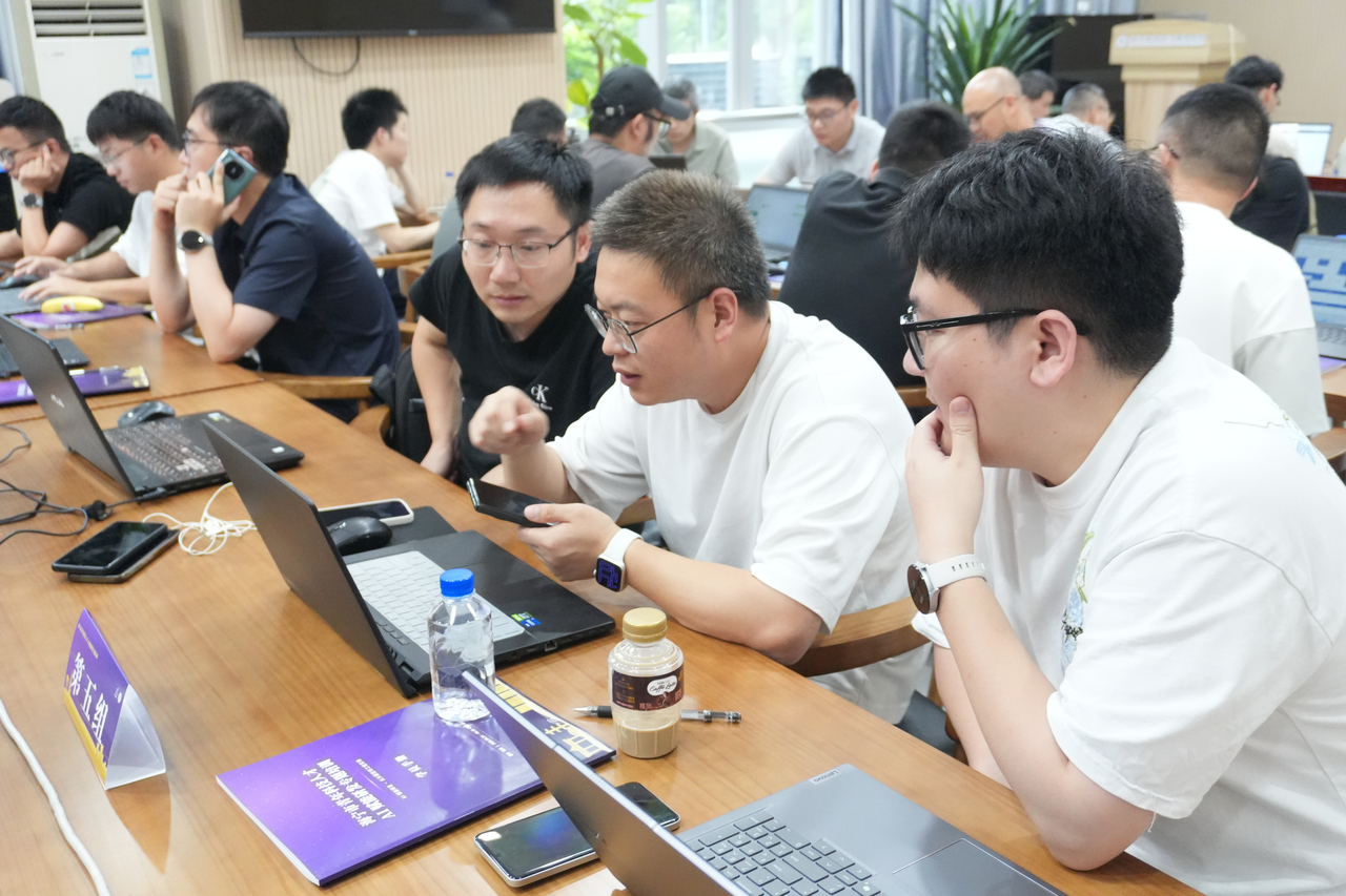 党群活动室实操.JPG